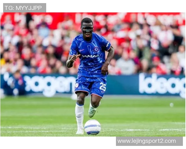 顶级组合恩佐与凯塞多并肩作战成队内射手王全勤出战七场展现实力